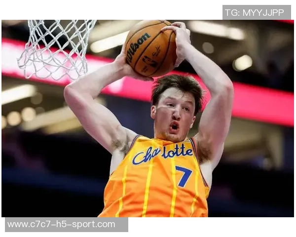 克尼佩尔生涯前15场比赛三分球命中50个创NBA历史最快纪录